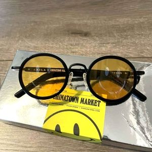 Chinatown Market x Akila Smiley Sunglasses 🛑Limited Edition Sealed 🛑